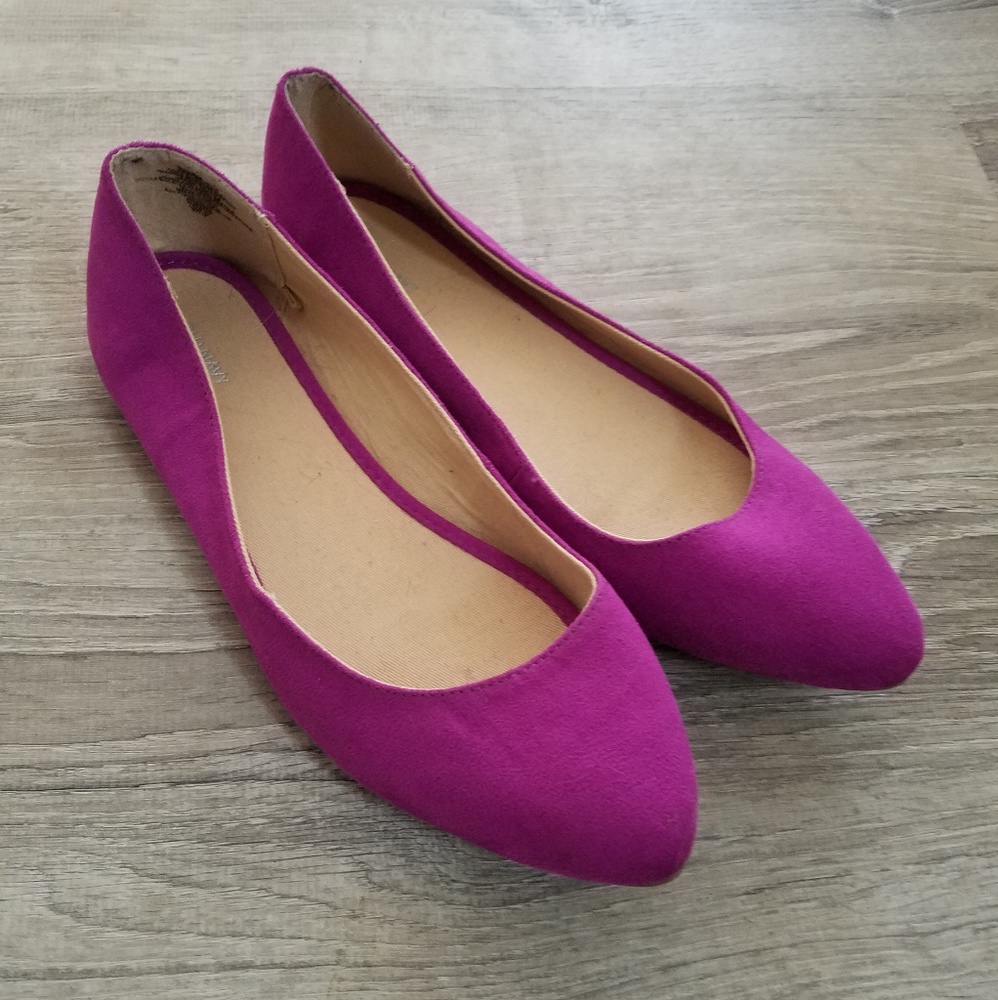 Women's Magenta Pointy Ballet Flats